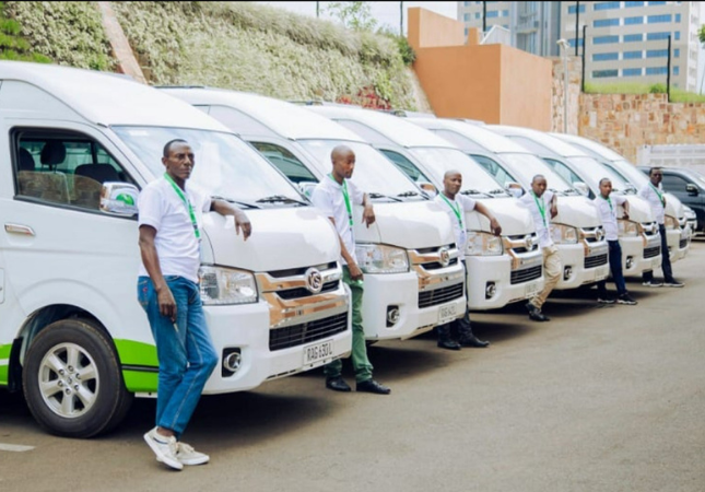 Transportation in Kigali, Rwanda 2025 – public transport, taxis, and monthly commuting costs.