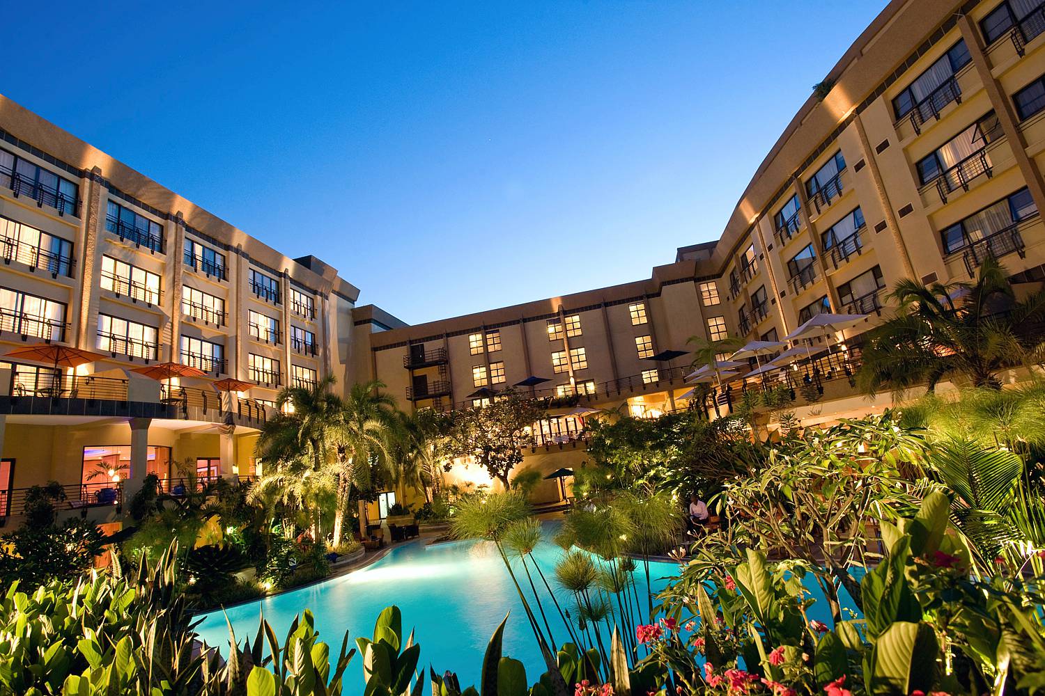 accommodation in Kigali,where to stay in Kigali,Kigali hotels,Kigali Airbnb,places to stay Rwanda,Kigali accommodation guide,experience Rwanda warmth,best hotels Kigali,visit Kigali stay,Rwanda hospitality,Kiyovu,luxury hotels